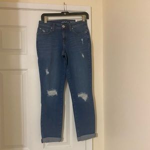 NWT Inc. boyfriend curvy mid rise jeans ripped 0